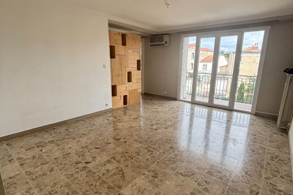 Appartement Valence 4 pièce(s) 79.66 m2