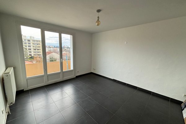Appartement Valence 3 pièce(s) 67 m2