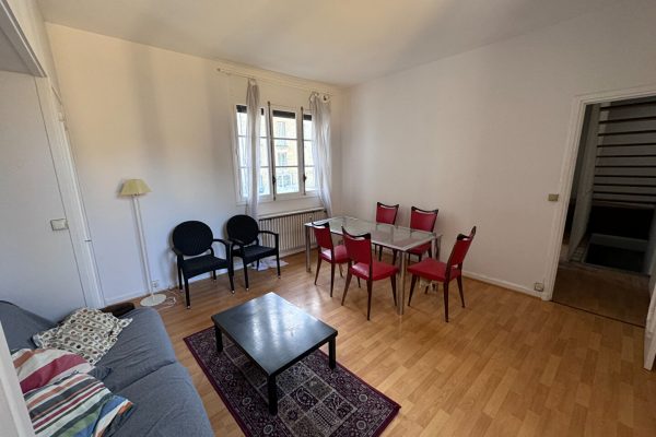 Maison de rue proche du parc Jouvet