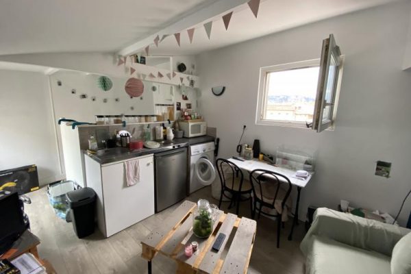 T2 MEUBLE VALENCE – 2 pièce(s) – 30 m2