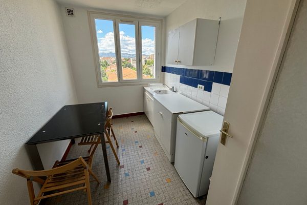 APPARTEMENT VALENCE – 1 pièce(s) – 27 m2