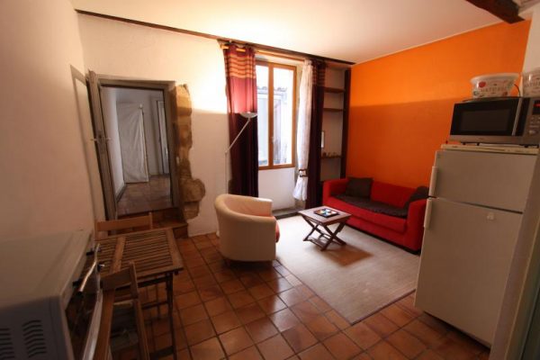 T2 MEUBLE VALENCE – 2 pièce(s) – 30 m2