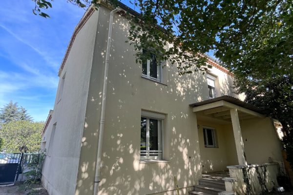 Maison Chateuneuf Du Rhone 4 pièces 105 m2