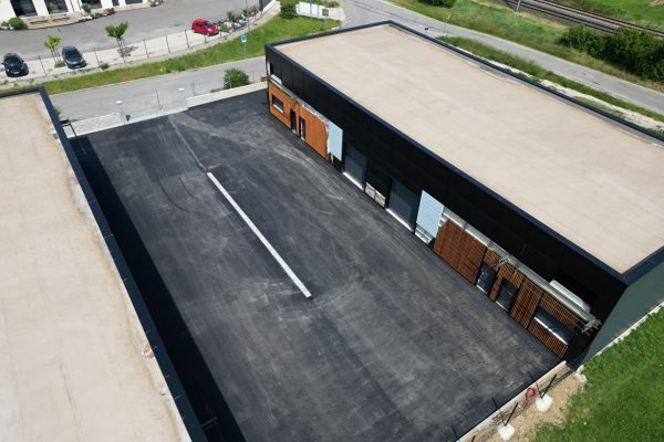 Locaux d’activités – 707m2 – Divisible Soyons