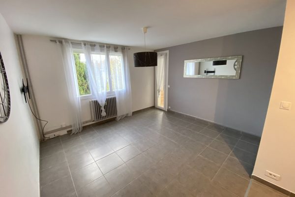 Appart T3 qut chateauvert 60m²