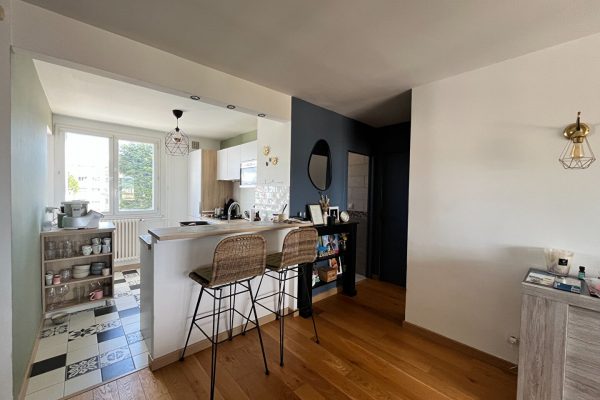 Appartement Valence 4 pièces meublé 68.11 m2