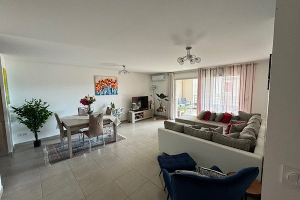 Appartement  3 pièce(s) 76.77 m2