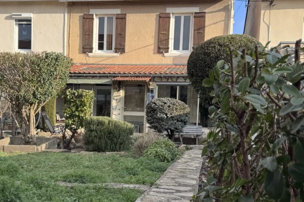 GRAND CHARRAN Maison 90m²