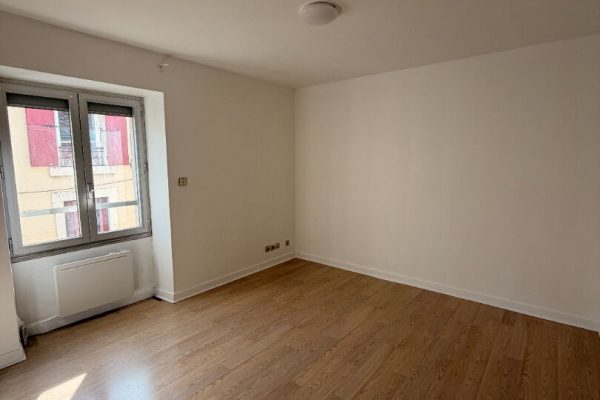 STUDIO VALENCE – 1 pièce – 20 m2