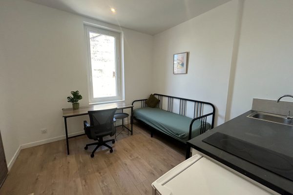 Appartement Valence 1 pièce 13.71m²
