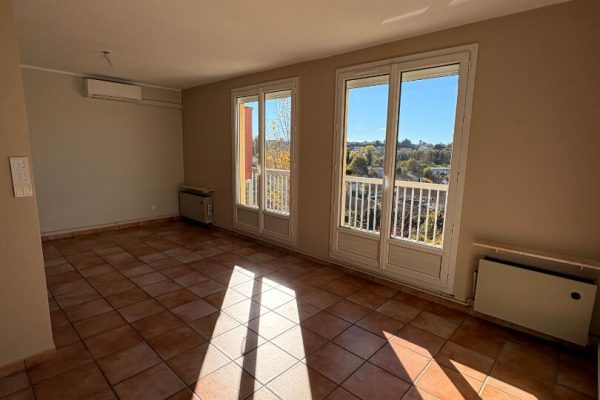 Appartement Bourg Les Valence 3 pièces