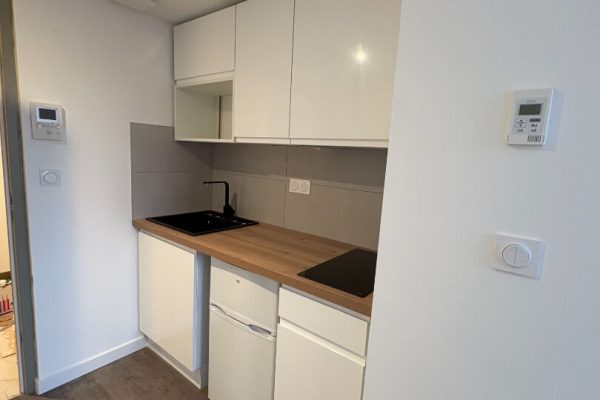 Appartement Valence 1 pièce meublé 19.81m²