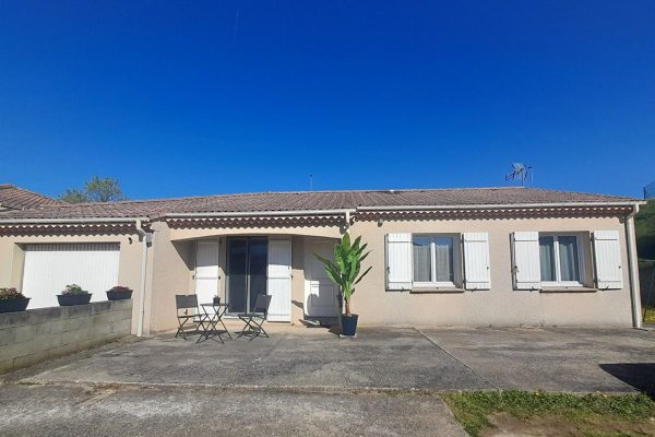 Maison  5 pièce(s) 102.30 m2