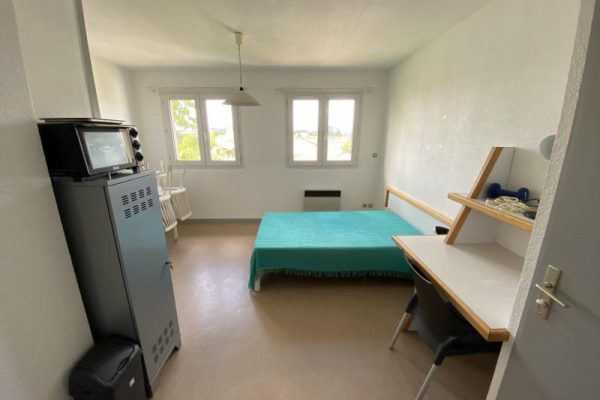 STUDIO MEUBLE VALENCE – 22m²