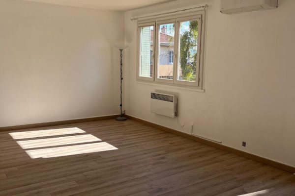 Appartement  4 pièces 83.91 m²