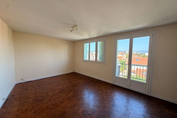 Appartement Valence 1 pièce 32.90 m²