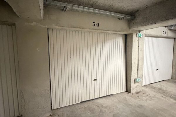 Garage Valence