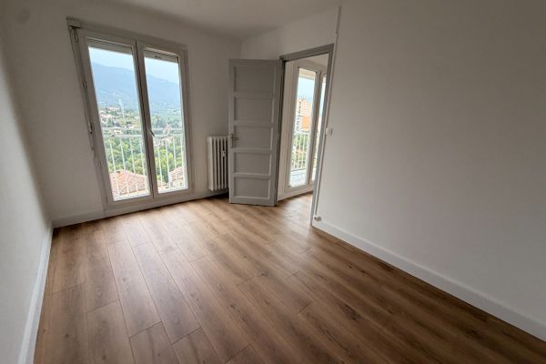 Appartement Privas 4 pièces 60.64 m²