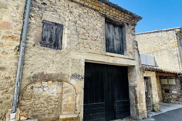 Remise / Grange à rénover